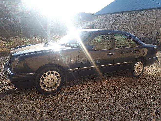 Mercedes E 230 1997, 40,000 km - 2.3 l - Şəmkir