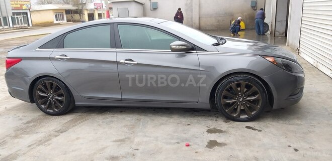 Hyundai Sonata 2012, 83,515 km - 2.0 l - Saatlı