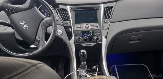 Hyundai Sonata 2012, 83,515 km - 2.0 l - Saatlı