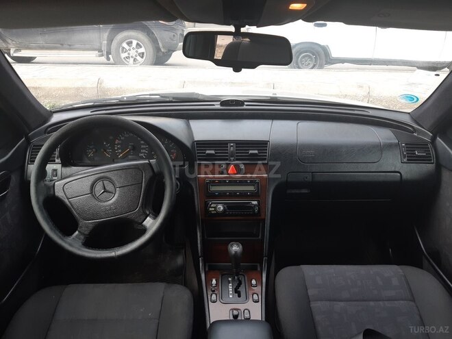 Mercedes C 200 1996, 285,000 km - 2.0 л - Bakı