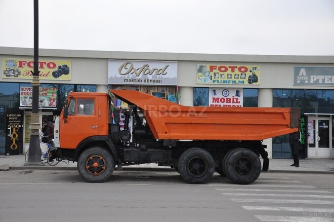KamAz 5511 1984, 256,000 km - 11.0 l - Saatlı