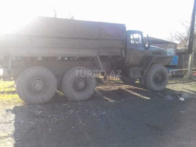 Ural 4320 1988, 80,000 km - 11.0 l - Qəbələ