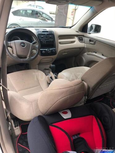 Kia Sportage 2006, 172,000 km - 2.0 l - Bakı