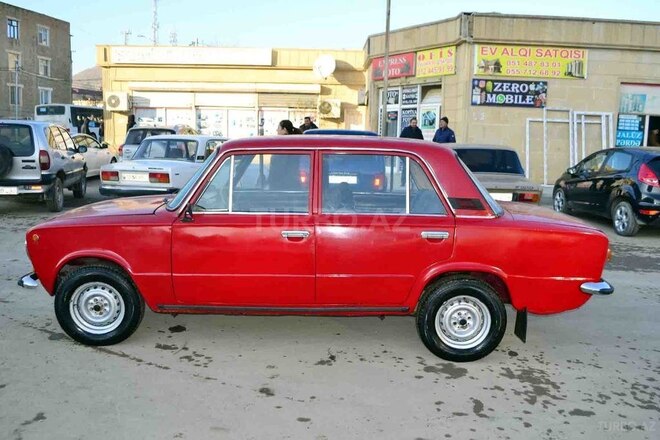 LADA (VAZ) 21011 1975, 150,000 km - 1.3 л - Bakı
