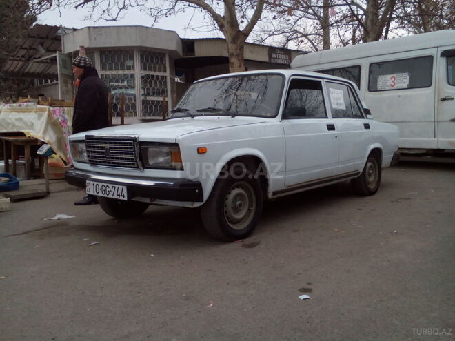 LADA (VAZ) 2107 2000, 15,000 km - 0.2 l - Mingəçevir