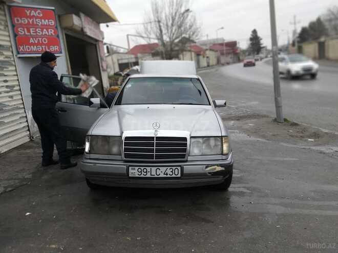Mercedes E 260 1991, 354,000 km - 2.6 л - Bakı