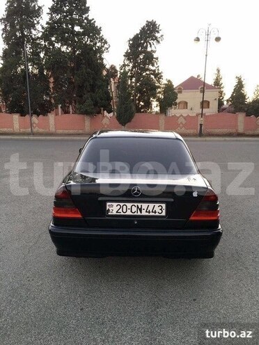 Mercedes C 240 1999, 275,000 km - 2.4 l - Bakı