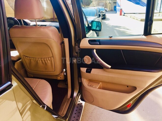 BMW X5 2004, 290,000 km - 4.4 l - Bakı