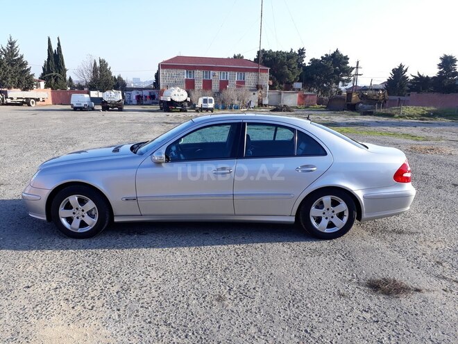 Mercedes E 320 2003, 221,000 km - 3.2 l - Xırdalan