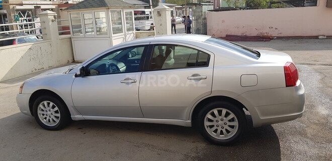 Mitsubishi Galant 2008, 306,000 km - 2.4 л - Bakı