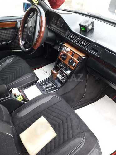 Mercedes E 230 1992, 494,968 km - 2.3 л - Şəmkir