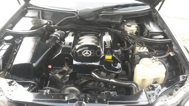 Mercedes E 240 1998, 230,002 km - 2.4 l - Bakı