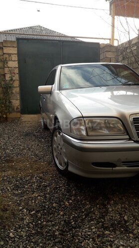 Mercedes C 240 1998, 235,000 km - 2.4 l - Bakı