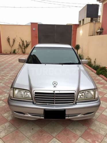 Mercedes C 200 1998, 268,000 km - 2.0 l - Bakı