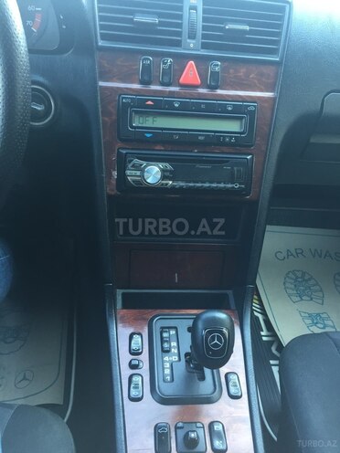 Mercedes C 200 1998, 268,000 km - 2.0 l - Bakı
