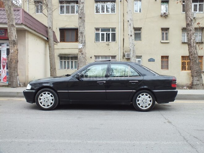 Mercedes C 230 1998, 258,500 km - 2.3 l - Mingəçevir