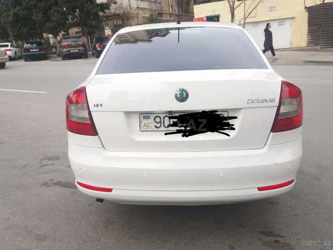 Skoda Octavia 2011, 123,000 km - 1.6 l - Bakı