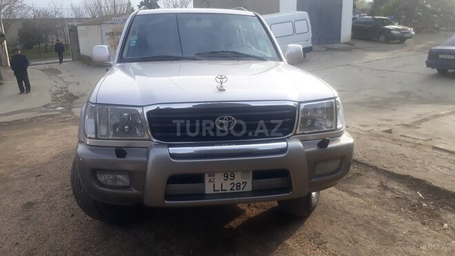Toyota Land Cruiser 2002, 270,000 km - 4.7 л - Bakı