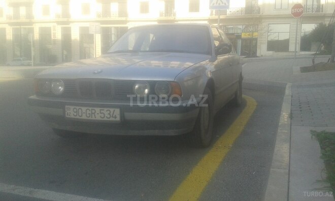 BMW 518 1993, 175,560 km - 1.8 l - Bakı