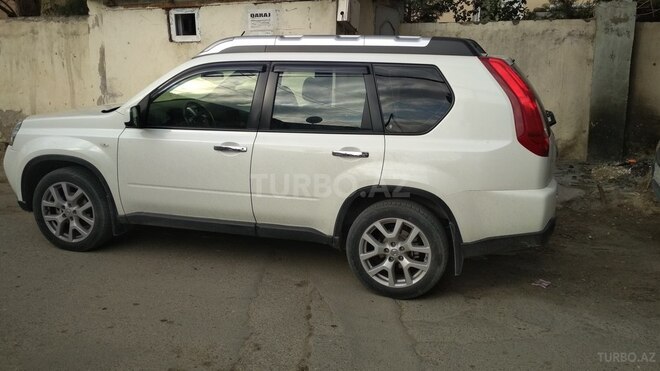 Nissan X-Trail 2013, 113,000 km - 2.5 l - Bakı