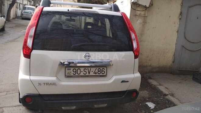 Nissan X-Trail 2013, 113,000 km - 2.5 l - Bakı