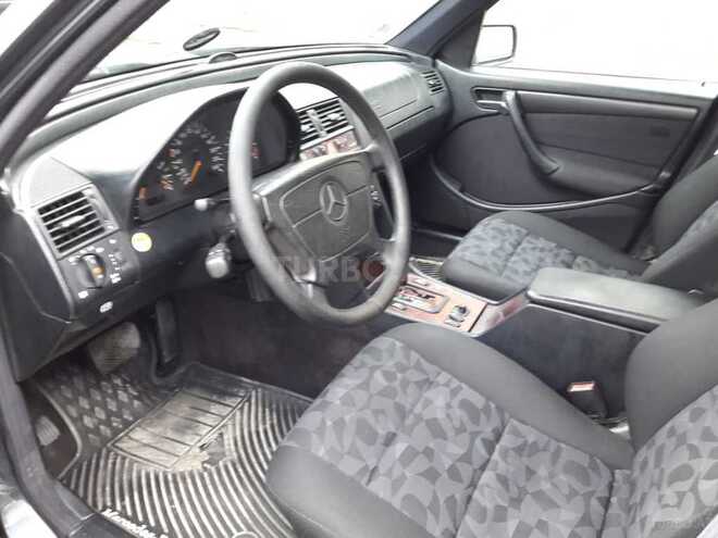 Mercedes C 200 1998, 215,000 km - 2.0 l - Gəncə