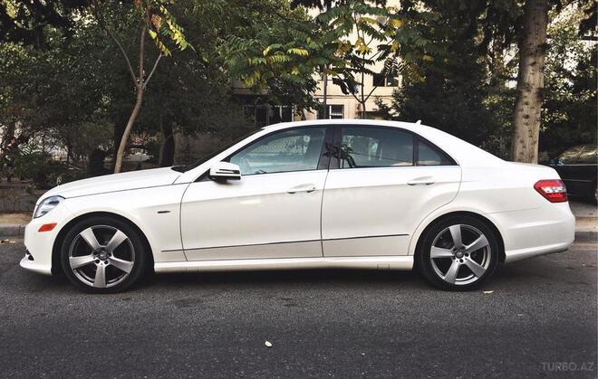 Mercedes E 300 2012, 240,000 km - 3.5 l - Bakı