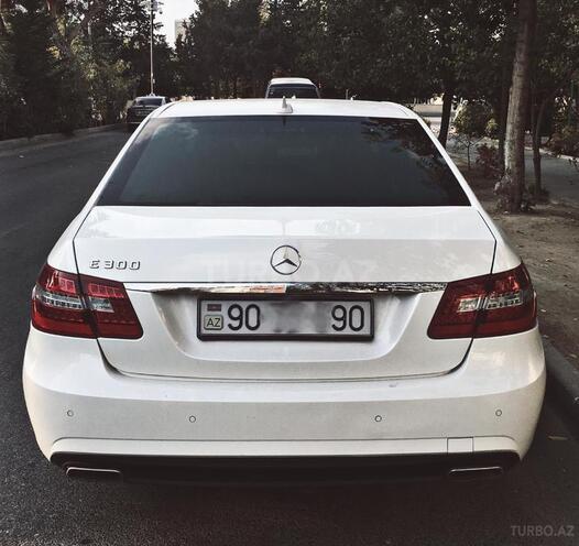 Mercedes E 300 2012, 240,000 km - 3.5 l - Bakı