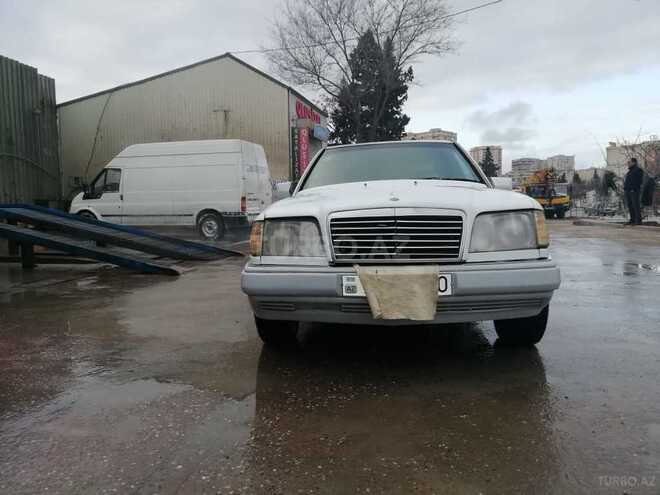 Mercedes E 200 1995, 345,824 km - 2.0 l - Bakı