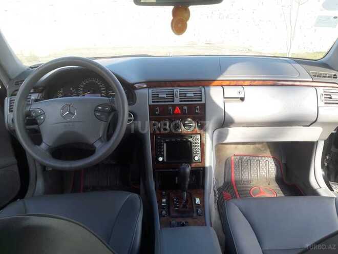 Mercedes E 320 2000, 229,000 km - 3.2 l - Bakı
