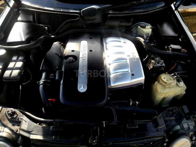 Mercedes E 320 2000, 229,000 km - 3.2 l - Bakı