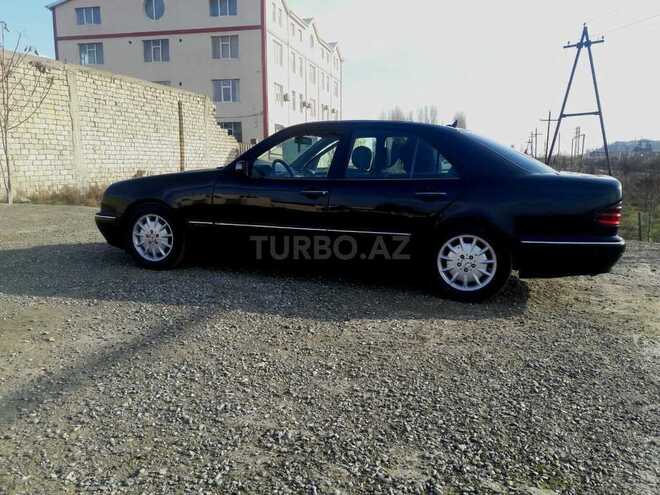 Mercedes E 320 2000, 229,000 km - 3.2 l - Bakı