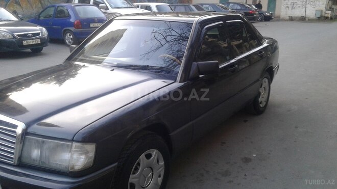 Mercedes 190 1992, 325,425 km - 2.0 l - Bakı