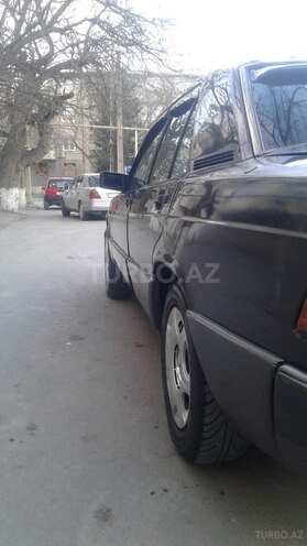 Mercedes 190 1992, 325,425 km - 2.0 l - Bakı
