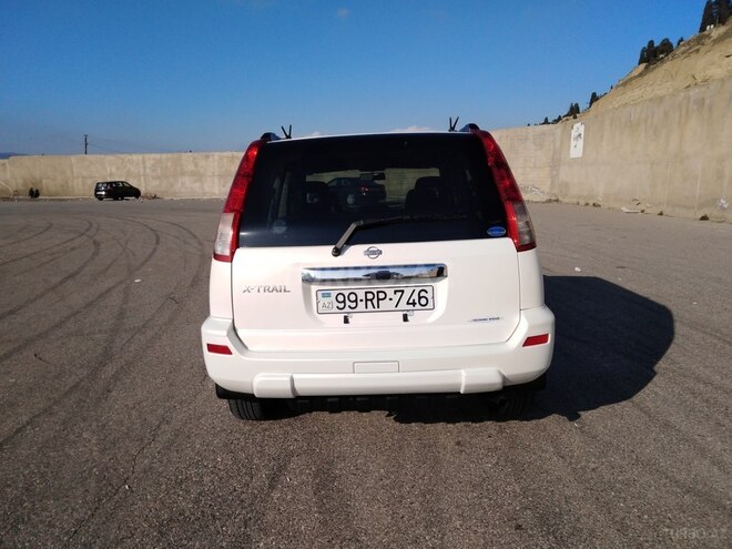 Nissan X-Trail 2001, 290,000 km - 2.0 l - Bakı