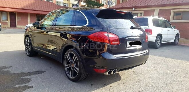 Porsche Cayenne S 2010, 130,000 km - 4.8 l - Bakı