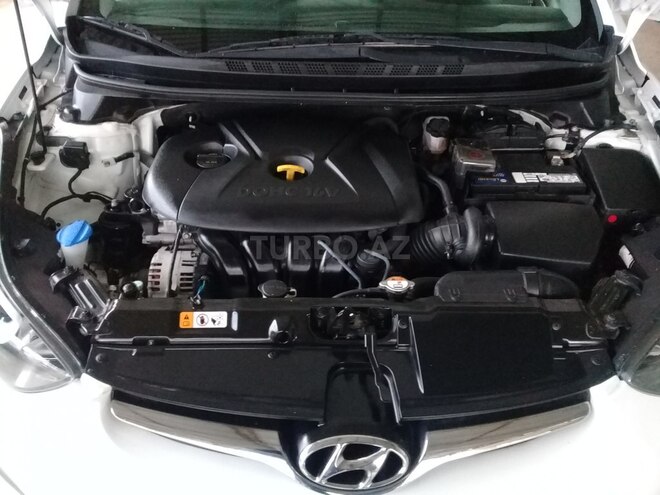 Hyundai Elantra 2015, 53,000 km - 1.8 l - Bakı