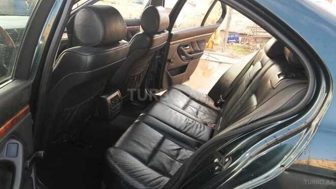 BMW 523 1997, 367,893 km - 2.5 l - Sumqayıt