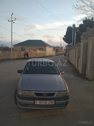 Opel Vectra 1995, 285,000 km - 1.8 l - Bakı