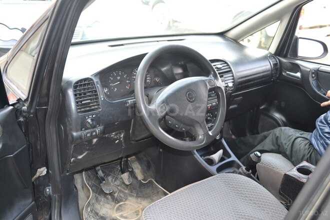 Opel Zafira 1999, 227,000 km - 1.6 л - Bakı