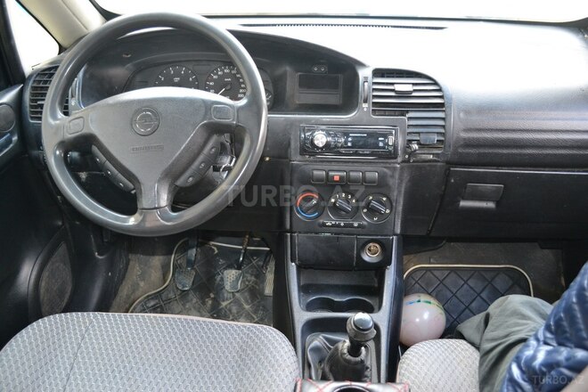 Opel Zafira 1999, 227,000 km - 1.6 л - Bakı