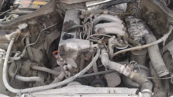 Mercedes E 200 1992, 386,580 km - 2.0 л - Bakı
