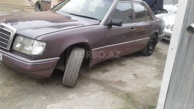Mercedes E 200 1992, 386,580 km - 2.0 л - Bakı