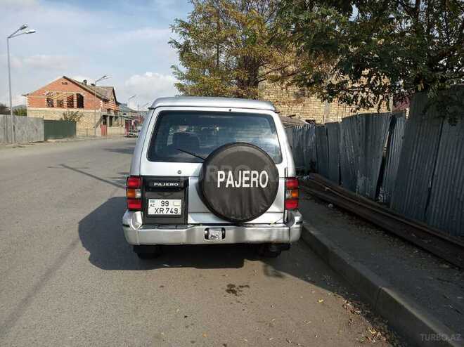 Mitsubishi Pajero 1994, 611,000 km - 2.5 л - Qusar