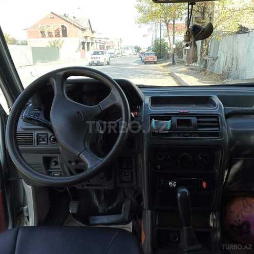Mitsubishi Pajero 1994, 611,000 km - 2.5 л - Qusar