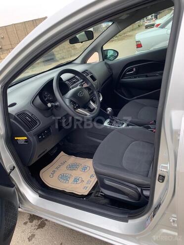 Kia Rio 2012, 160,000 km - 1.6 l - Bakı