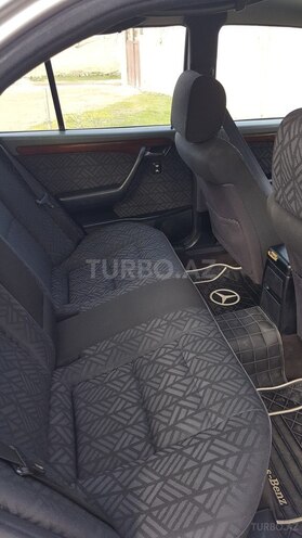 Mercedes C 220 1995, 286,000 km - 2.2 л - Bakı
