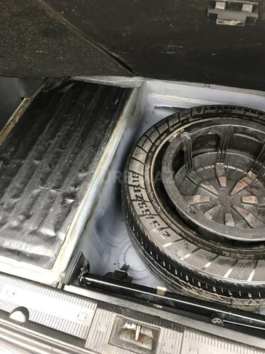 Mercedes E 240 2002, 224,000 km - 2.6 l - Bakı