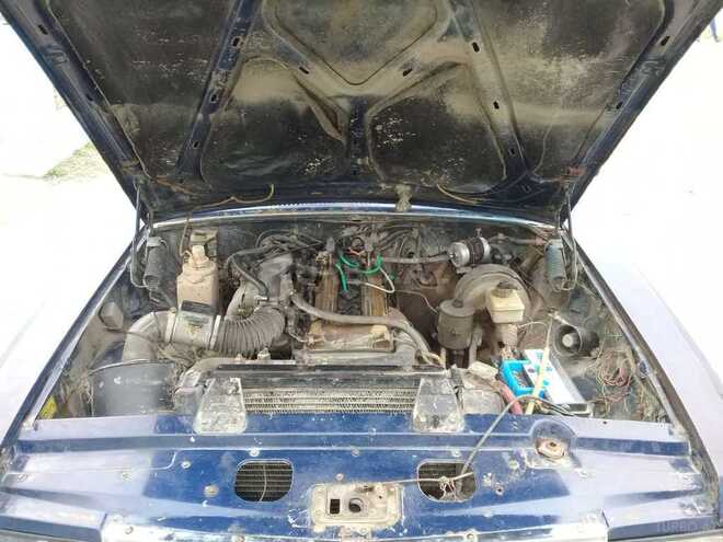 GAZ 3102 1998, 223,500 km - 2.3 l - Salyan
