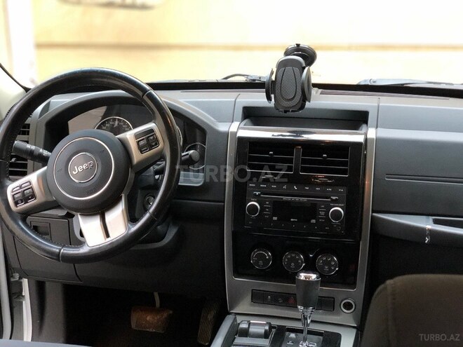 Jeep Cherokee 2011, 144,000 km - 3.7 l - Bakı